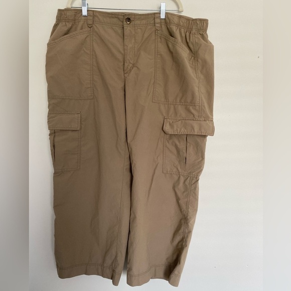 Old Navy Women’s Cargo Wide Leg Pants 2X‎ Kaki Pockets Lightweight - Picture 1 of 12